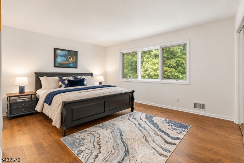 76 Mohawk Road Short Hills, NJ 07078 - Photo 31 of 41 Gallery Image 31