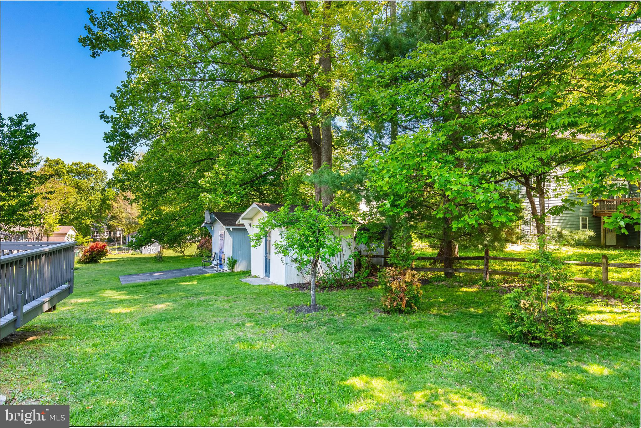 13201 Wilton Oaks Drive Silver Spring, MD 20906 - Photo 29 of 34 Side yard