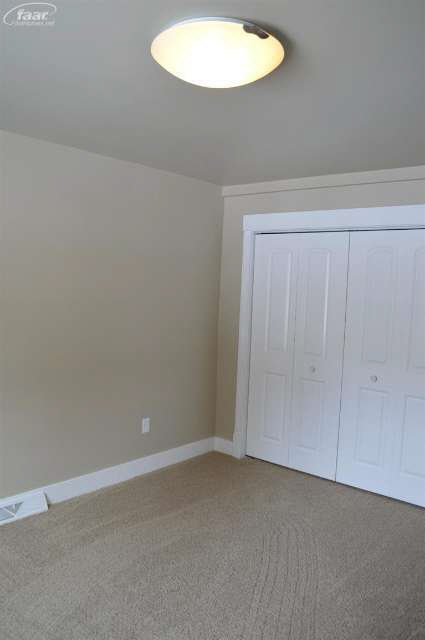 9410 North Linden Road Clio, MI 48420 - Photo 15 of 28 20394941-14.JPG