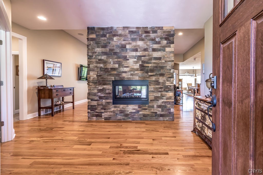 3477 Long Shadow Drive Lysander, NY 13027 - Photo 5 of 49