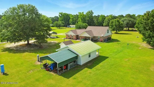 $990,000 | 11084 Road 231, Picayune, MS 39466