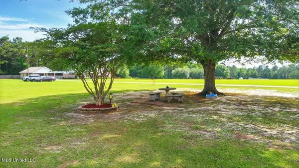 $990,000 | 11084 Road 231, Picayune, MS 39466