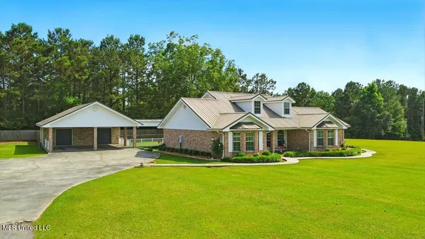$990,000 | 11084 Road 231, Picayune, MS 39466