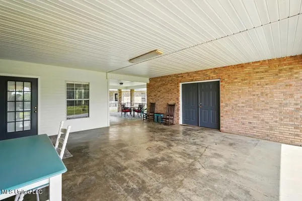 $990,000 | 11084 Road 231, Picayune, MS 39466