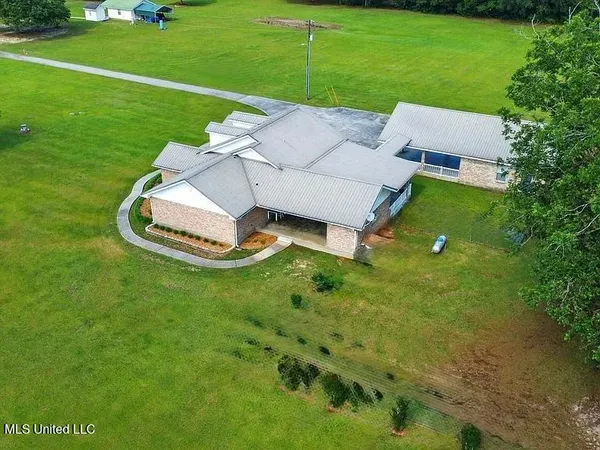 $990,000 | 11084 Road 231, Picayune, MS 39466