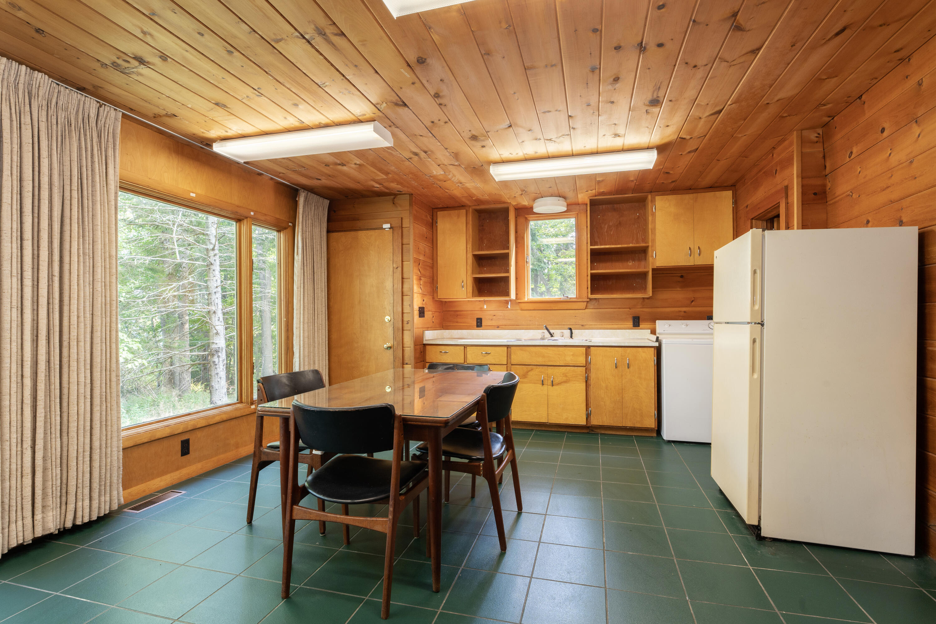410 Oak Point Road Trenton, ME 04605 - Photo 9 of 26 410OakPoint_06