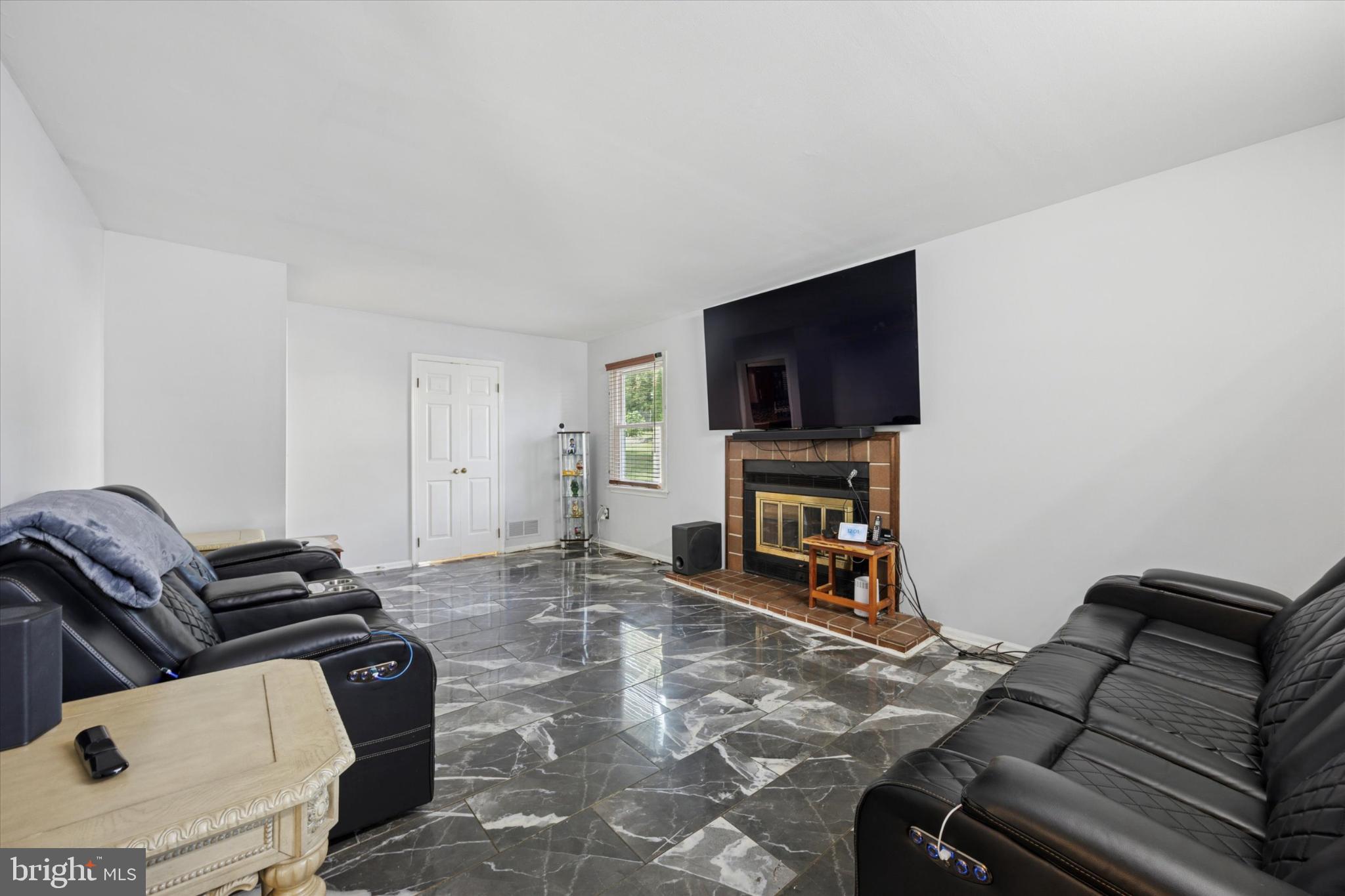 506 Flora Circle Springfield, PA 19064 - Photo 11 of 35