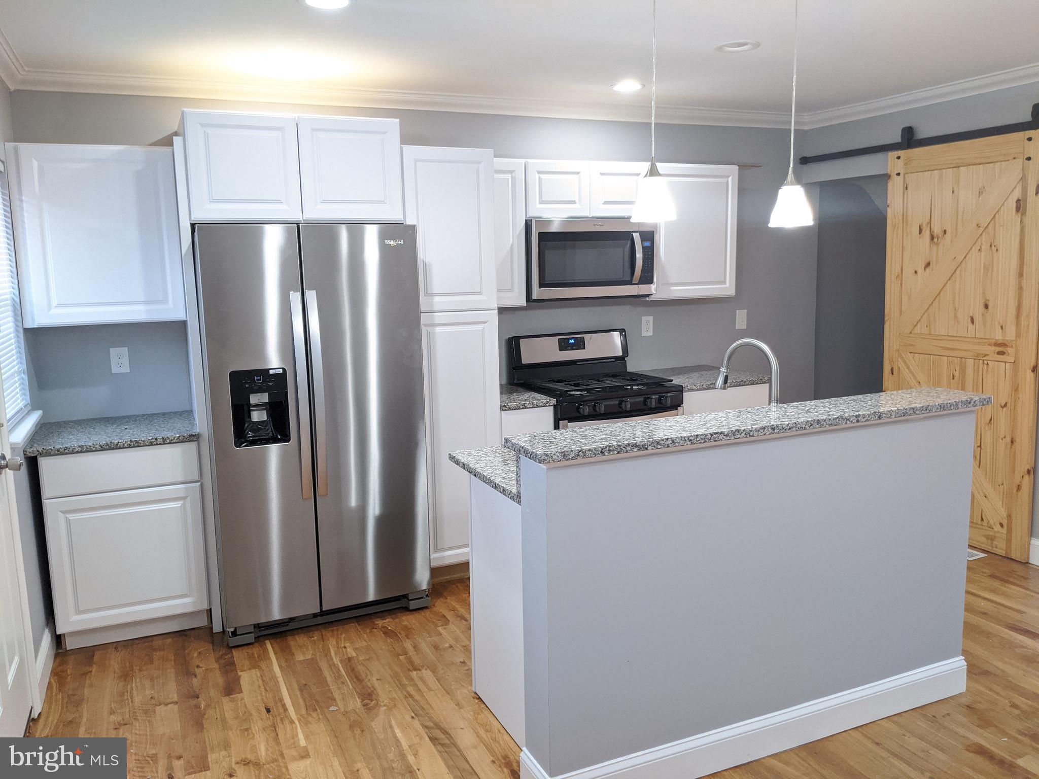 4224 Flowerton Road Baltimore, MD 21229 - Photo 1 of 24