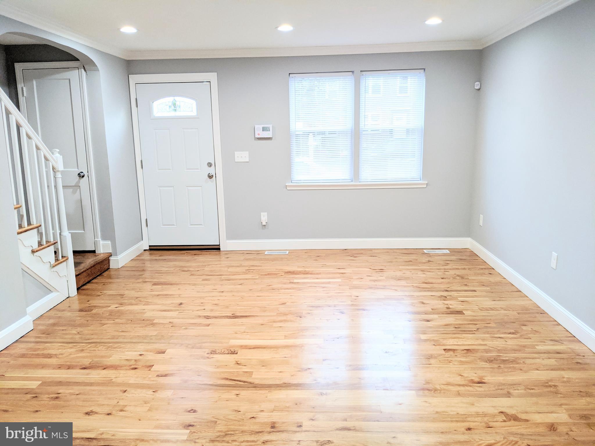 4224 Flowerton Road Baltimore, MD 21229 - Photo 9 of 24