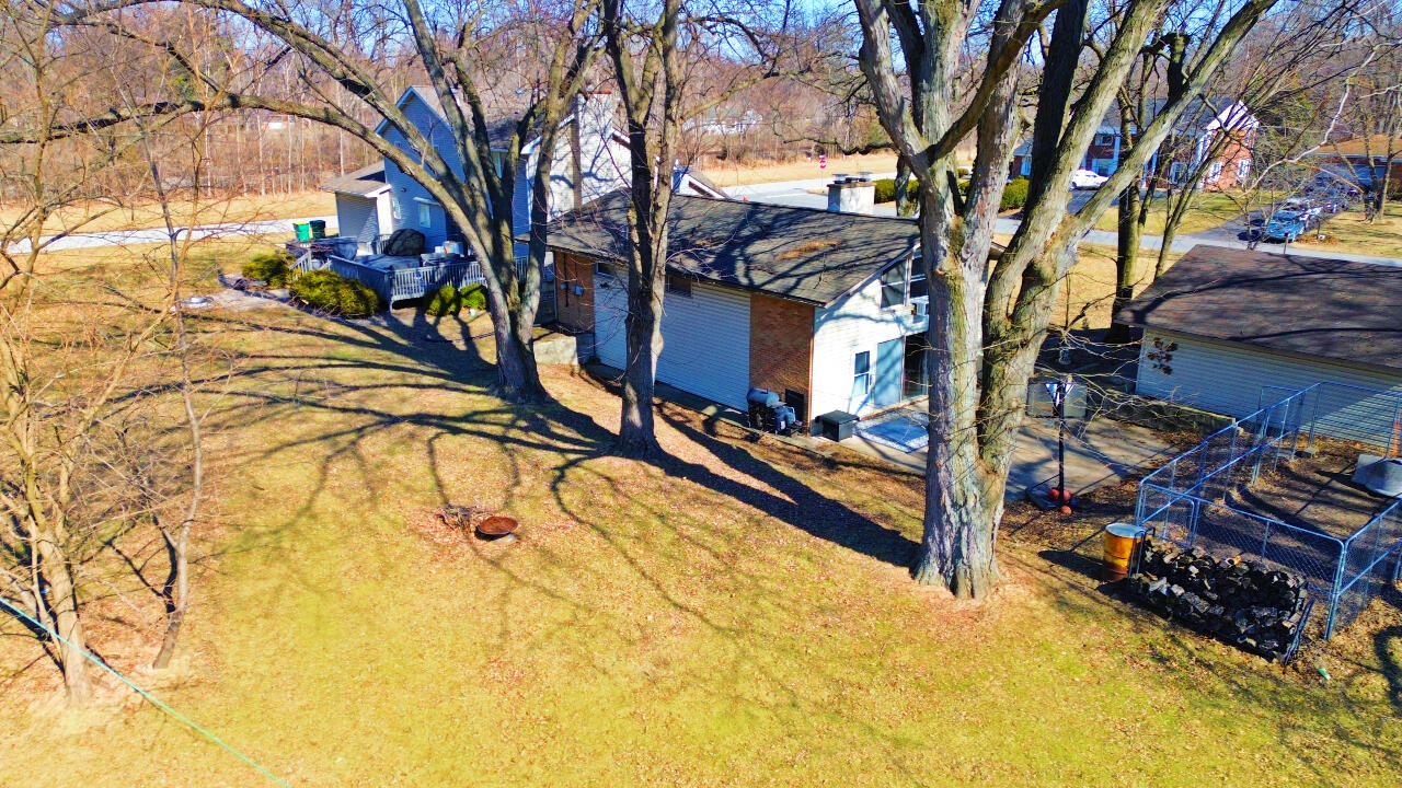 6318 Garfield Street Merrillville, IN 46410 - Photo 24 of 27 a view of outdoor space with seating area