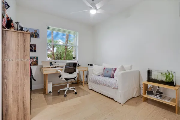 $1,195,000 | 3085 Lakewood Circle, Weston, FL 33332