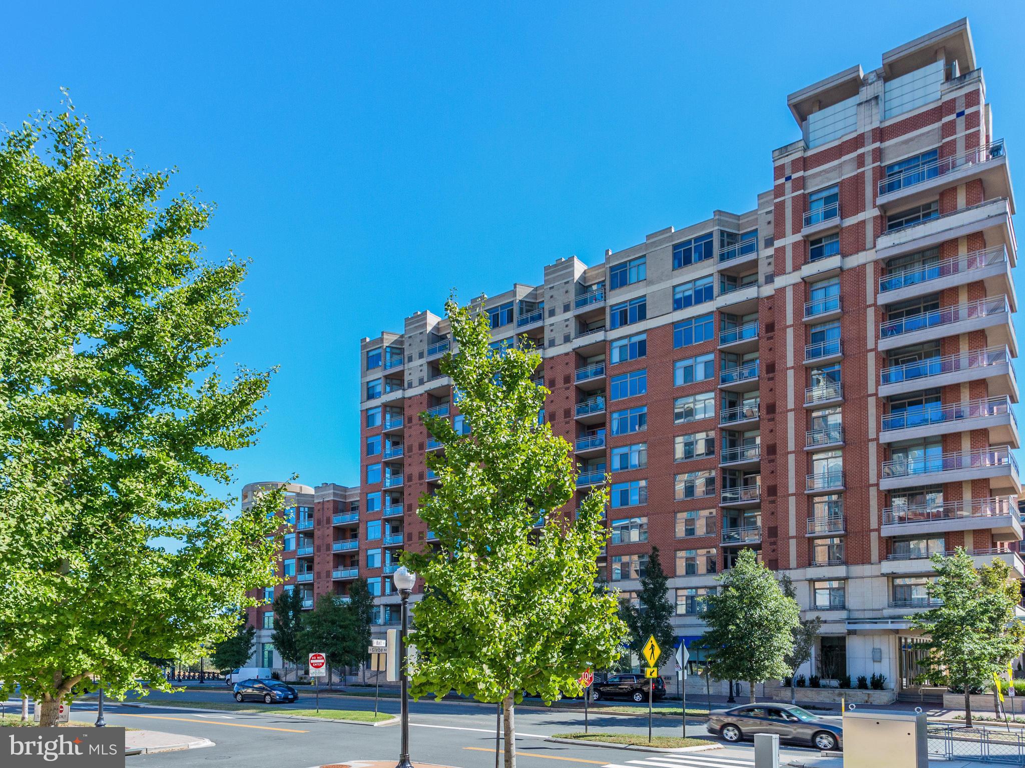 3650 South Glebe Road, Unit 246 Arlington, VA 22202 - Photo 1 of 30 Exterior (Front)