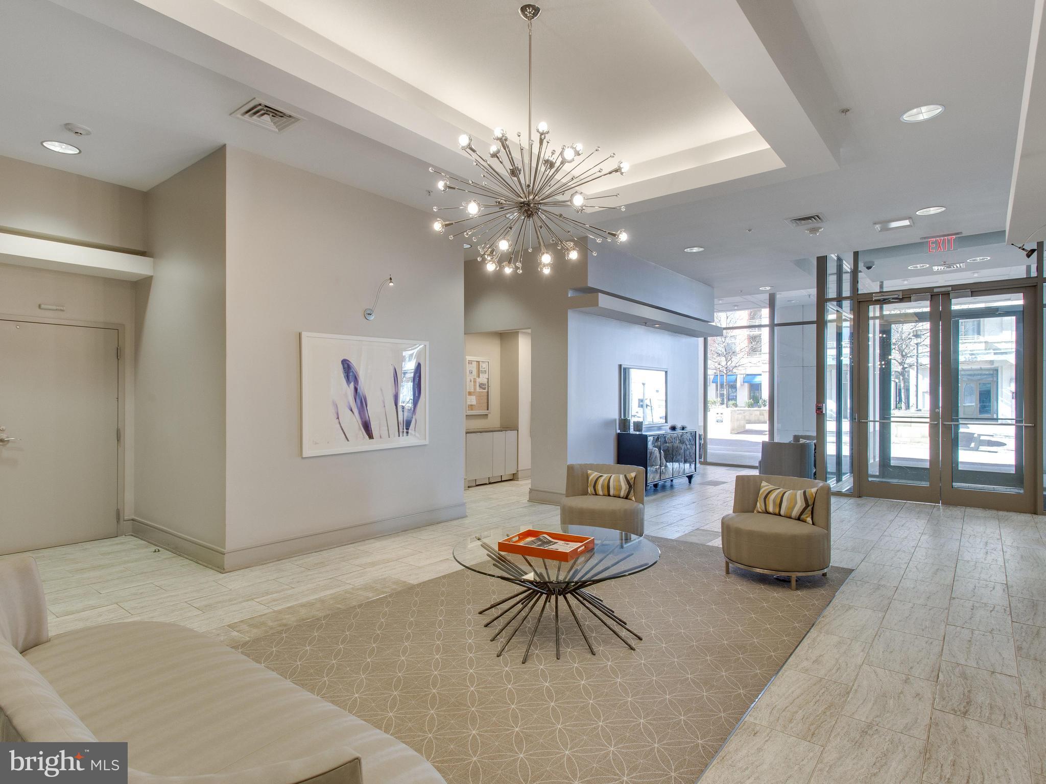 3650 South Glebe Road, Unit 246 Arlington, VA 22202 - Photo 21 of 30 Lobby