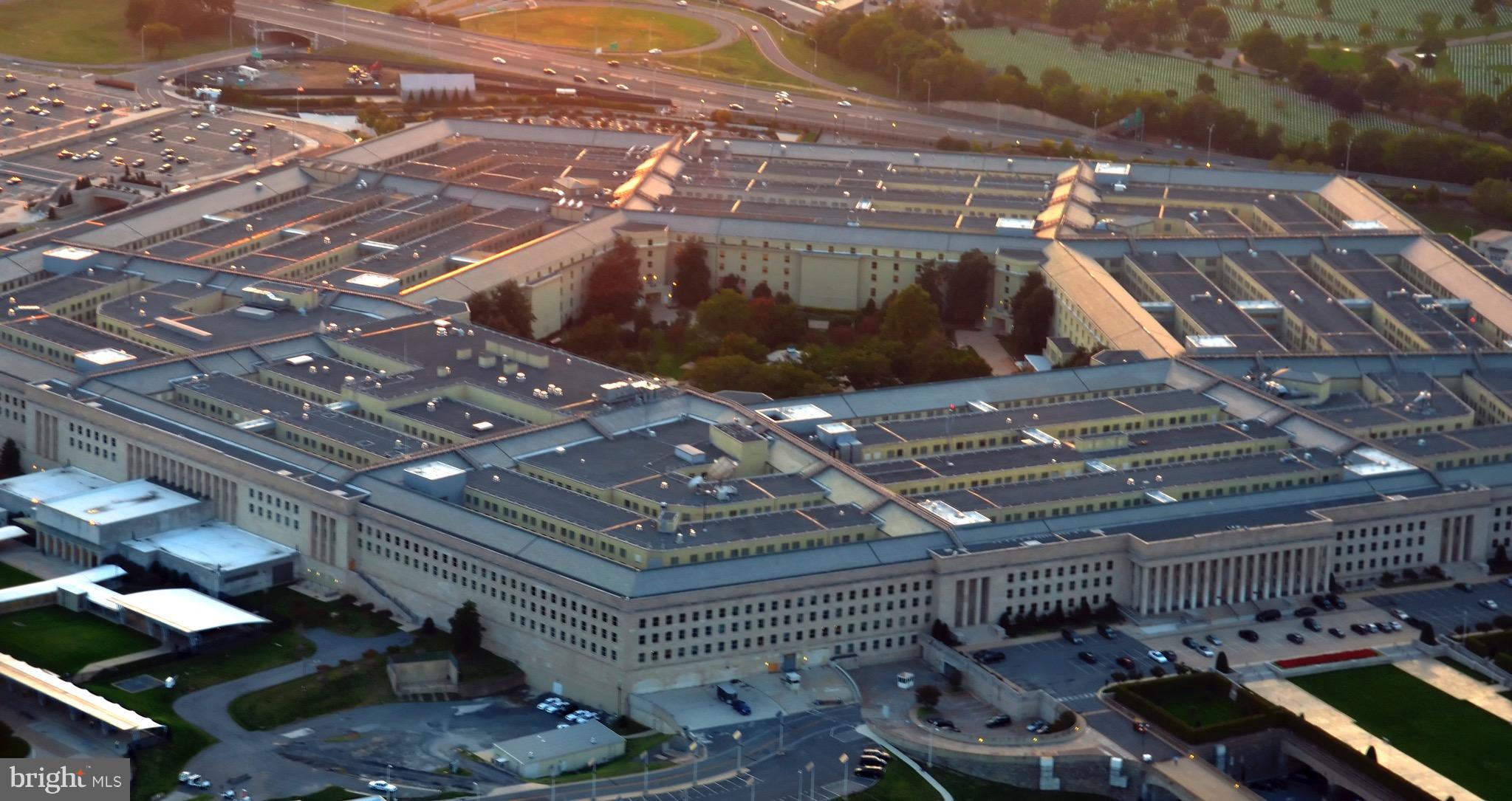 3650 South Glebe Road, Unit 246 Arlington, VA 22202 - Photo 27 of 30 Minutes to Pentagon