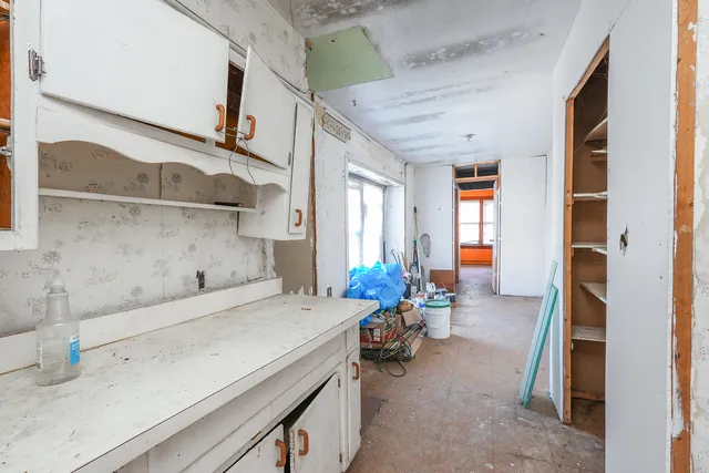 $79,900 | 2863 Shadow Lawn Lane, Momence, IL 60954