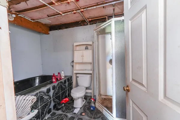 $55,000 | 2863 Shadow Lawn Lane, Momence, IL 60954