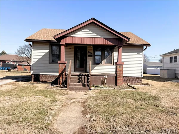 $65,000 | 215 Logan Street, Bethalto, IL 62010