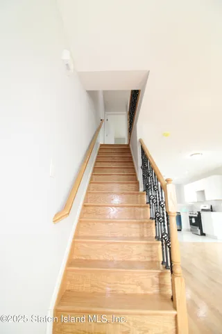 $872,500 | 85 Perry Avenue | Westerleigh