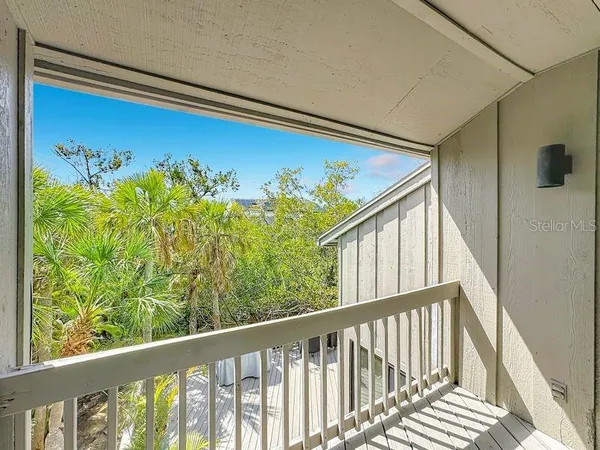 $695,000 | 1445 Landings Circle, Unit 69, Sarasota, FL 34231
