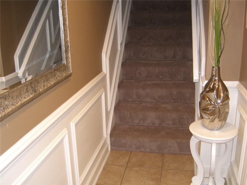 5497 Library Road, Unit 2 Bethel Park, PA 15102 - Photo 3 of 22 Gallery Image 3