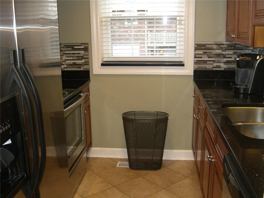 5497 Library Road, Unit 2 Bethel Park, PA 15102 - Photo 8 of 22 Gallery Image 8
