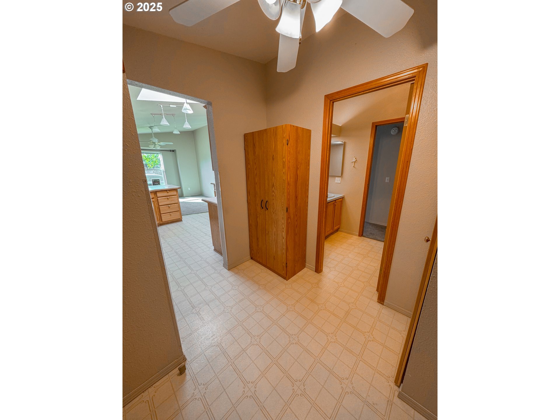 3355 North Delta Highway, Unit 13 Eugene, OR 97408 - Photo 16 of 46