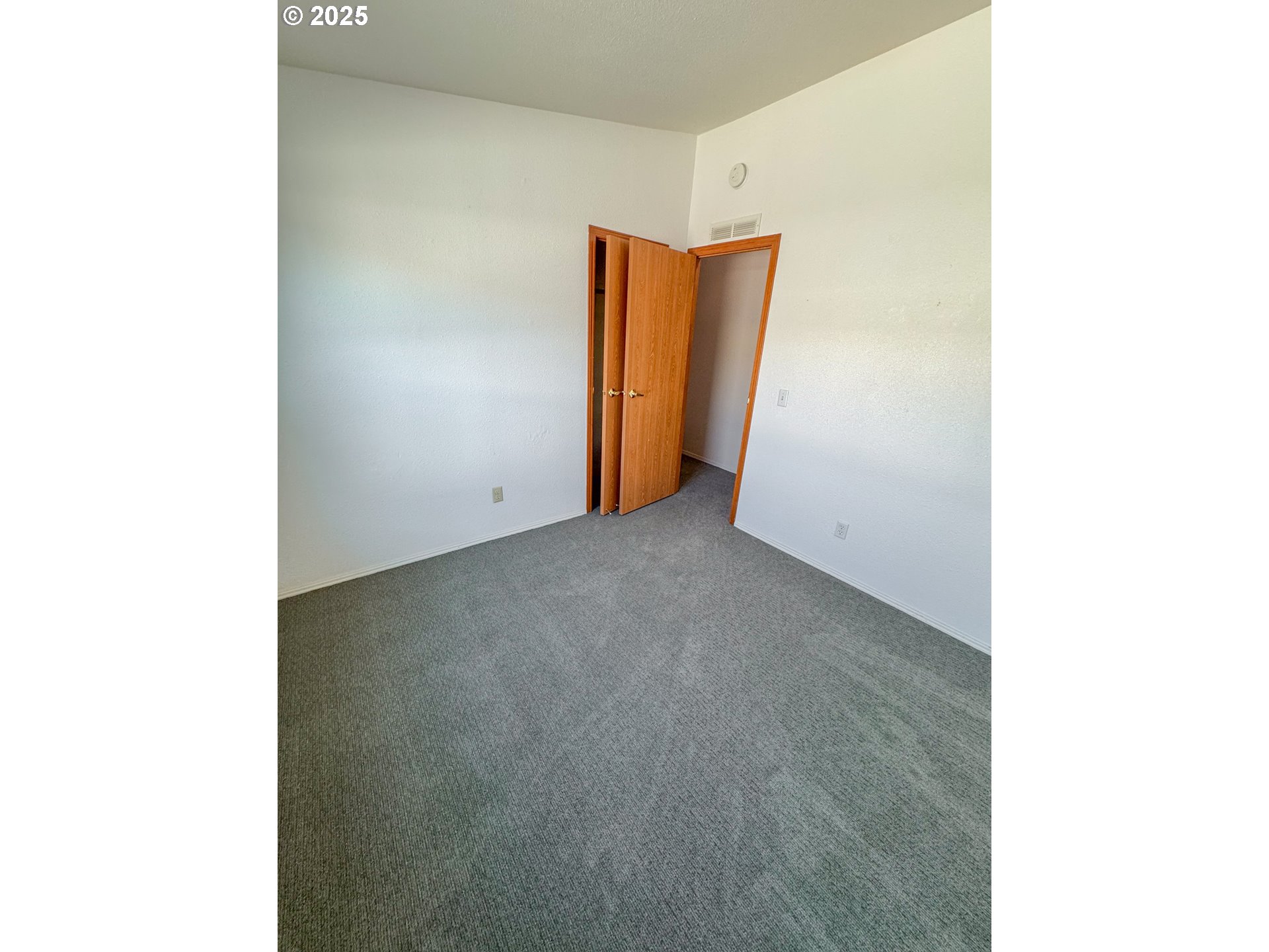 3355 North Delta Highway, Unit 13 Eugene, OR 97408 - Photo 22 of 46