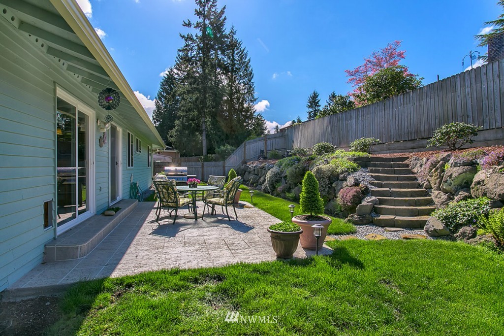 14307 Southeast 163rd Street Renton, WA 98058 - Photo 22 of 24 Gallery Image 22