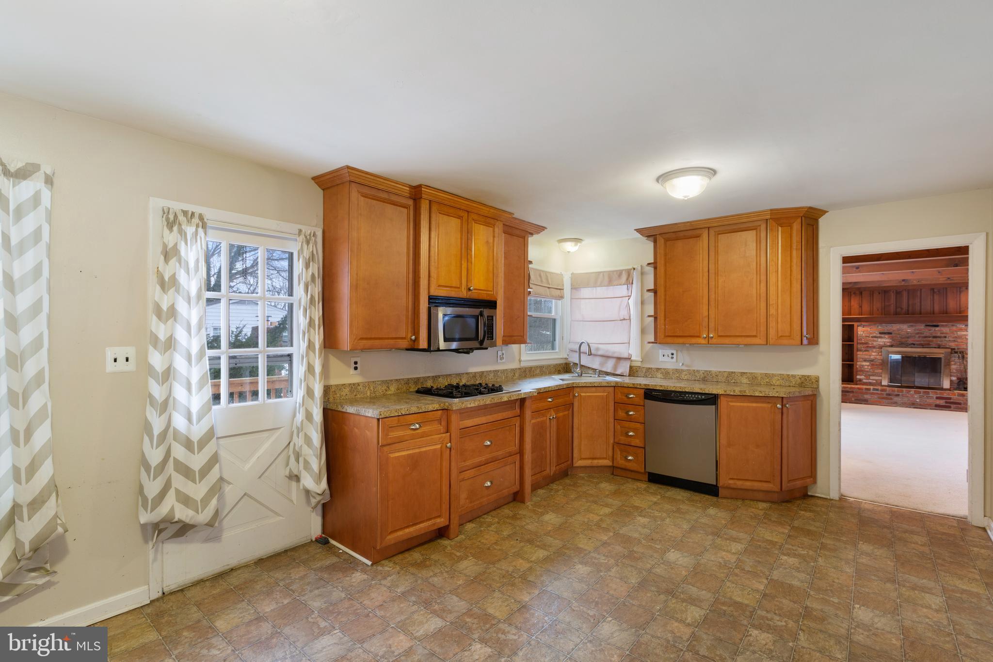 47 Cedarhill Road Randallstown, MD 21133 - Photo 15 of 51 Gallery Image 15