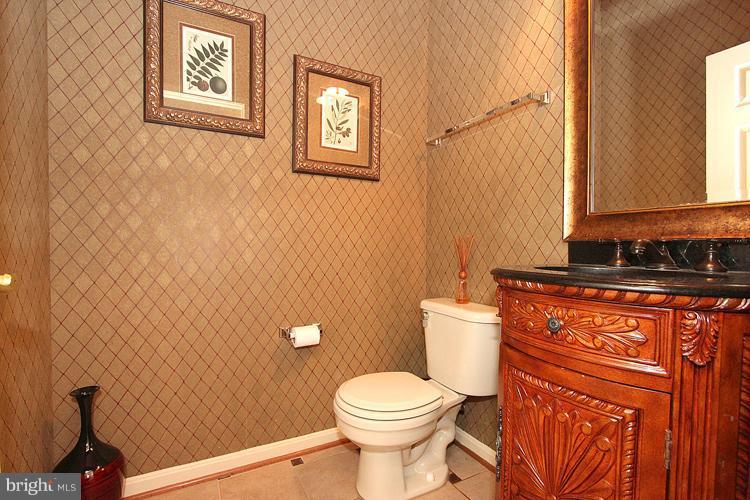18428 Cornflower Road Boyds, MD 20841 - Photo 6 of 28 Bath