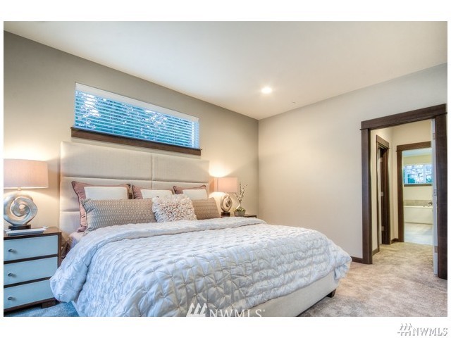 10007 Northeast 147th Street Bothell, WA 98011 - Photo 4 of 17