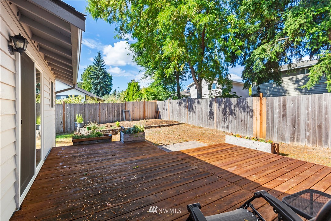 23424 12th Place West Bothell, WA 98021 - Photo 18 of 19