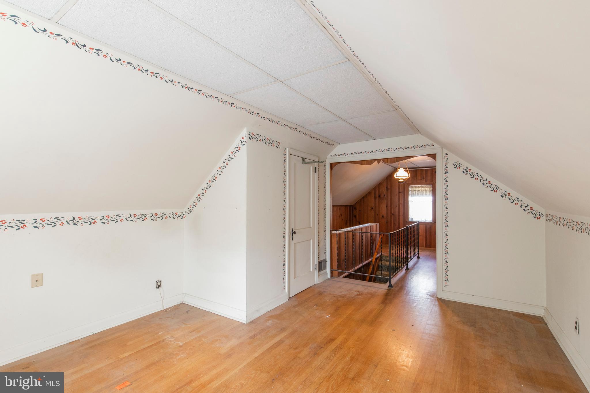 917 Thornton Road Upper Chichester, PA 19061 - Photo 21 of 40 Gallery Image 21