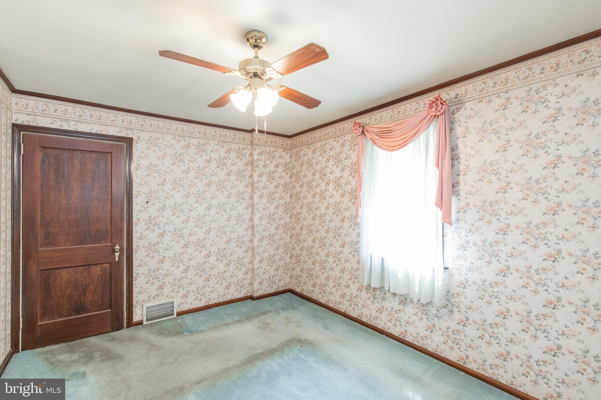 917 Thornton Road Upper Chichester, PA 19061 - Photo 35 of 40 Gallery Image 35