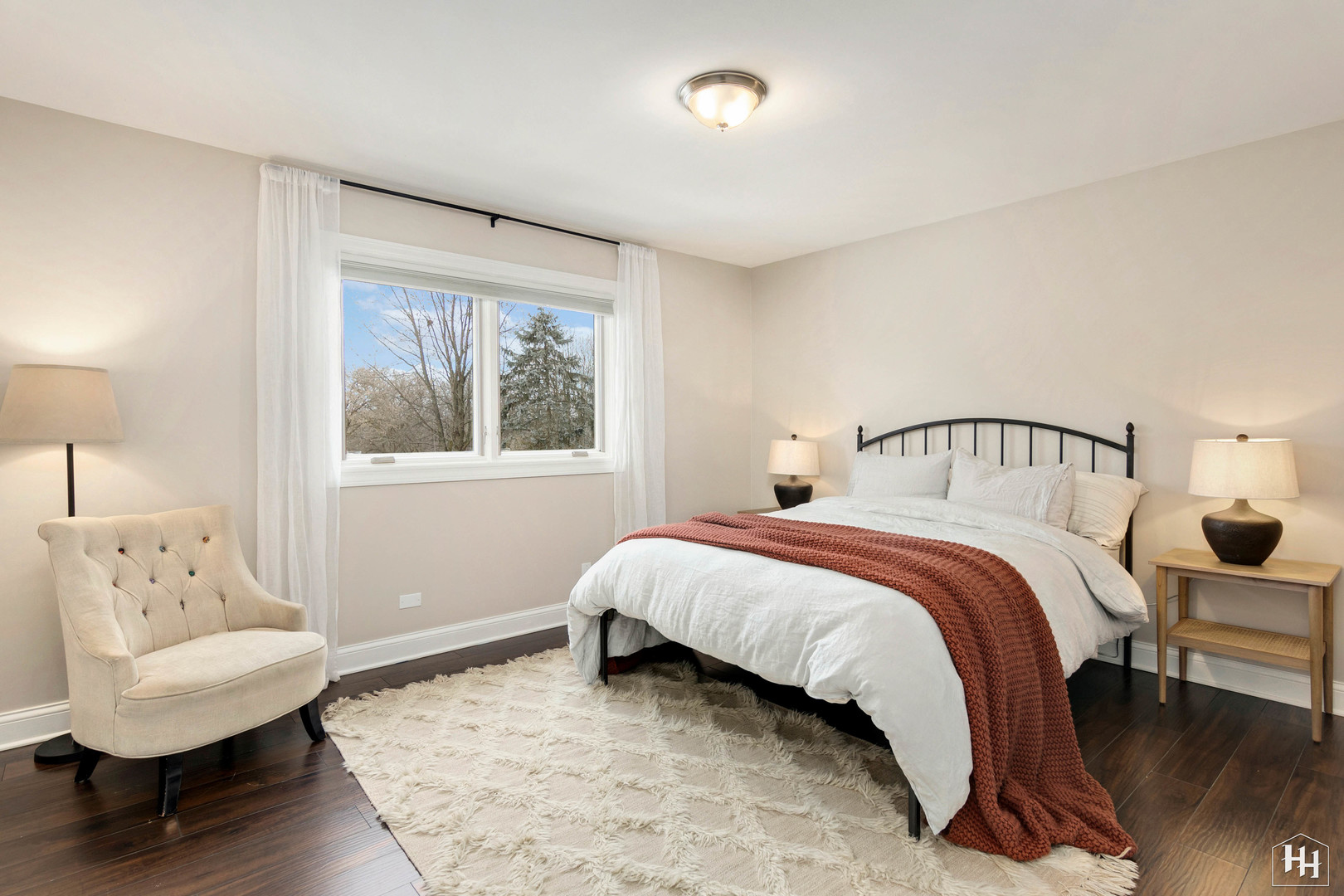 7N298 Longridge Road St. Charles, IL 60175 - Photo 22 of 38 a bedroom with a bed and a couch