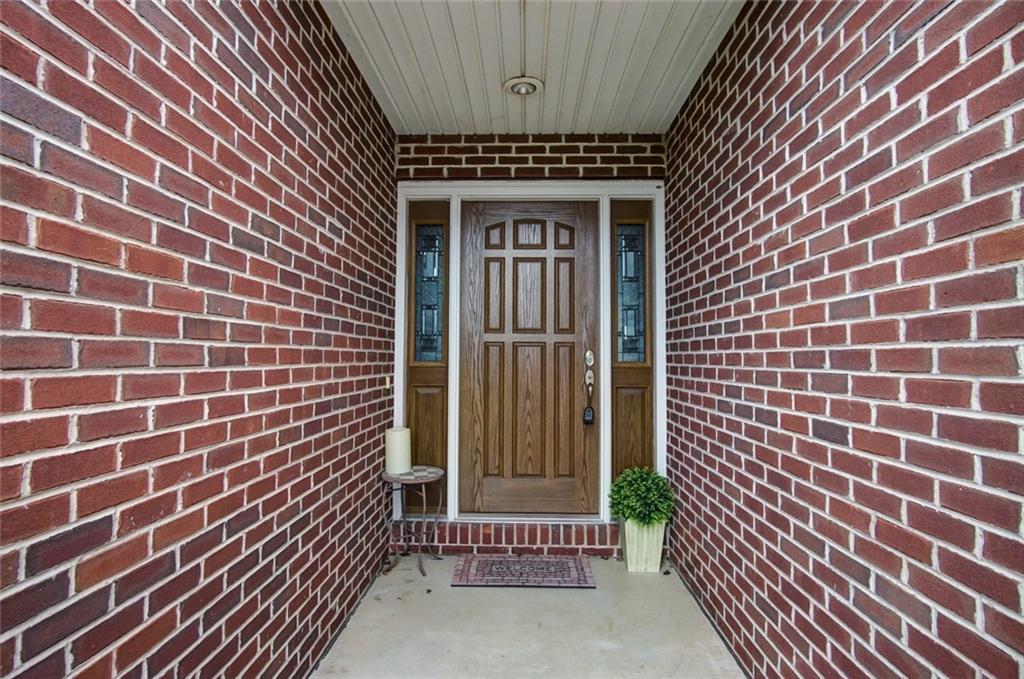 243 Vale Road Springfield, OH 45504 - Photo 4 of 37