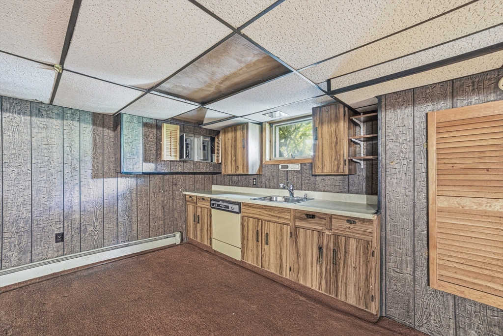 126 Brookfield Road Winthrop, MA 02152 - Photo 30 of 39