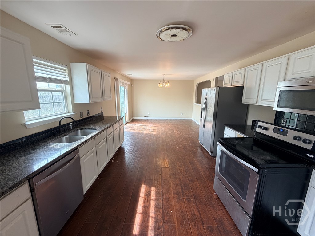 512 Windsong Drive Rincon, GA 31326 - Photo 4 of 13