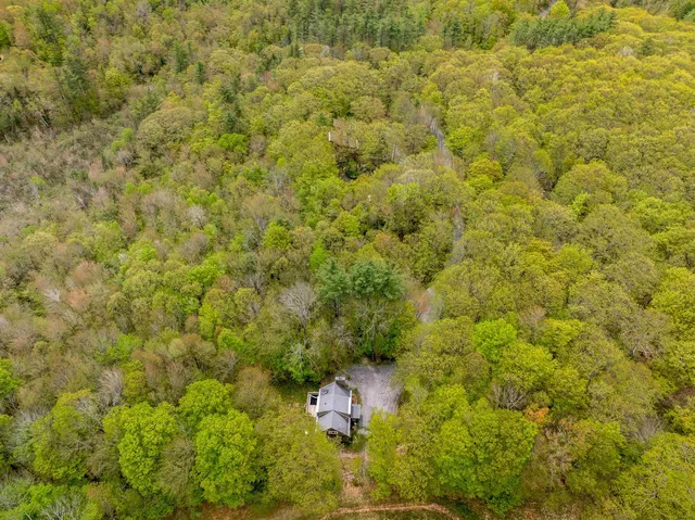 $1,900,000 | 14-28 Sugarhouse Lane, Sunapee, NH 03782