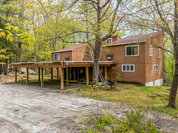 $1,900,000 | 14-28 Sugarhouse Lane, Sunapee, NH 03782