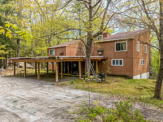 $1,900,000 | 14-28 Sugarhouse Lane, Sunapee, NH 03782