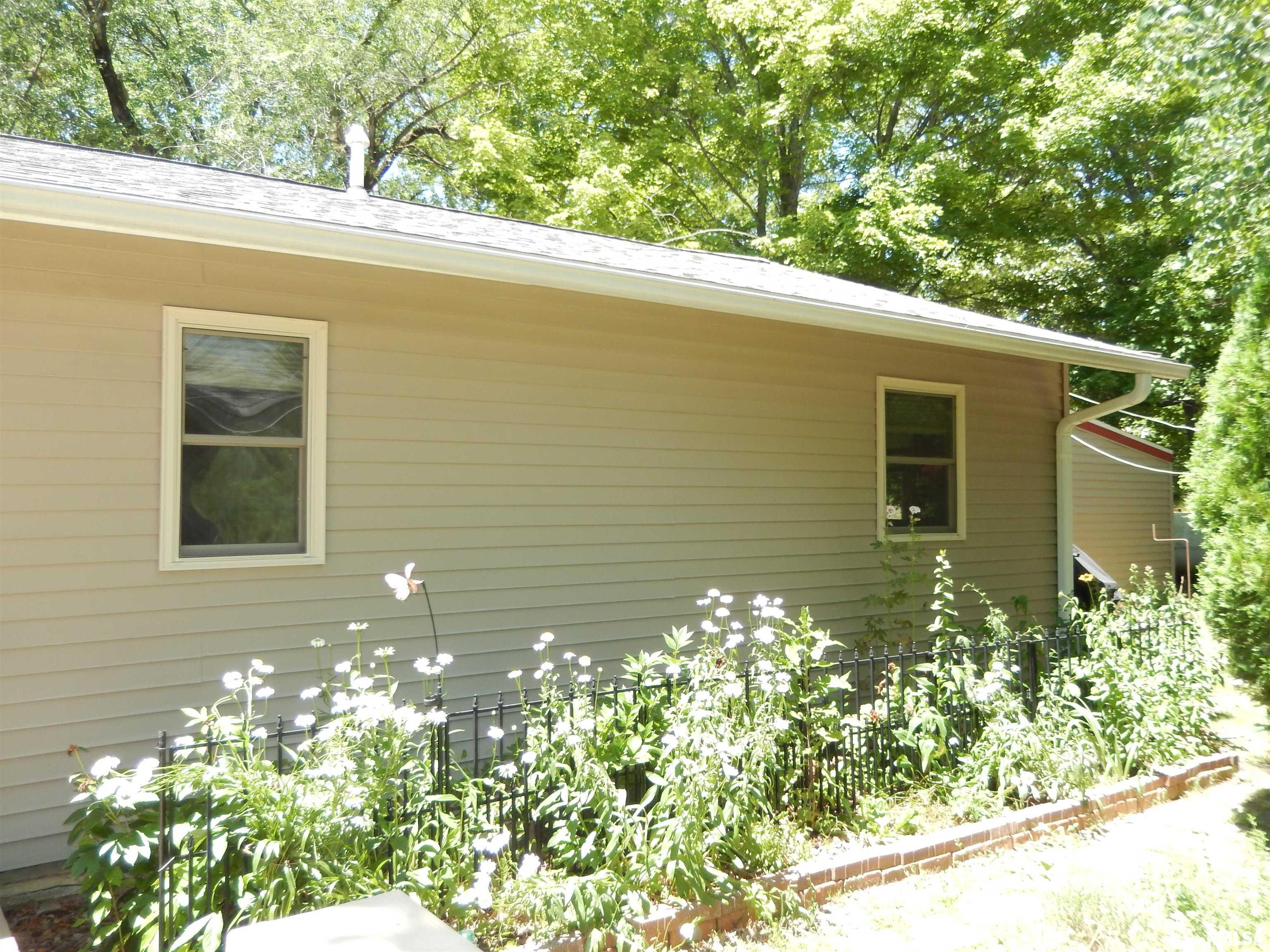 365 Neely Road Anna, IL 62906 - Photo 10 of 60 Gallery Image 10
