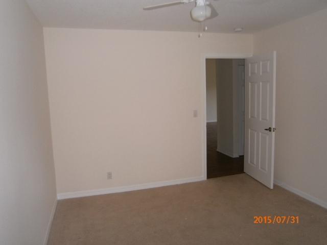 5117 Elpine Way Riviera Beach, FL 33418 - Photo 3 of 8 bed 3 (2)