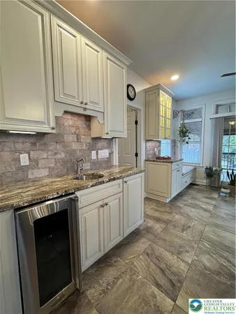 $729,000 | 2570 Steele Lane, Easton, PA 18040