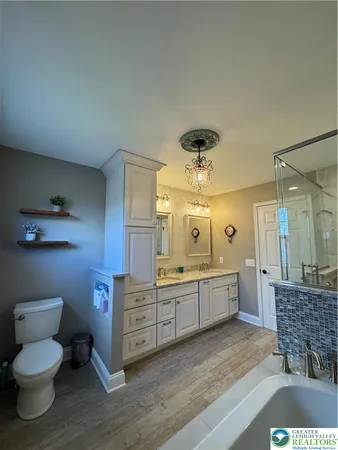 $729,000 | 2570 Steele Lane, Easton, PA 18040