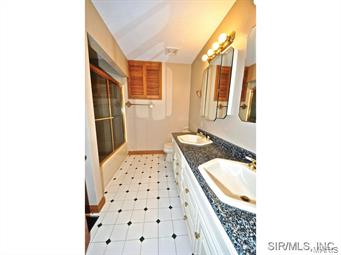 1110 Shadow Ridge Crossing O'Fallon, IL 62269 - Photo 20 of 24