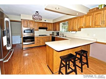 1110 Shadow Ridge Crossing O'Fallon, IL 62269 - Photo 8 of 24