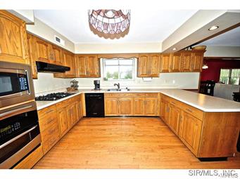 1110 Shadow Ridge Crossing O'Fallon, IL 62269 - Photo 9 of 24