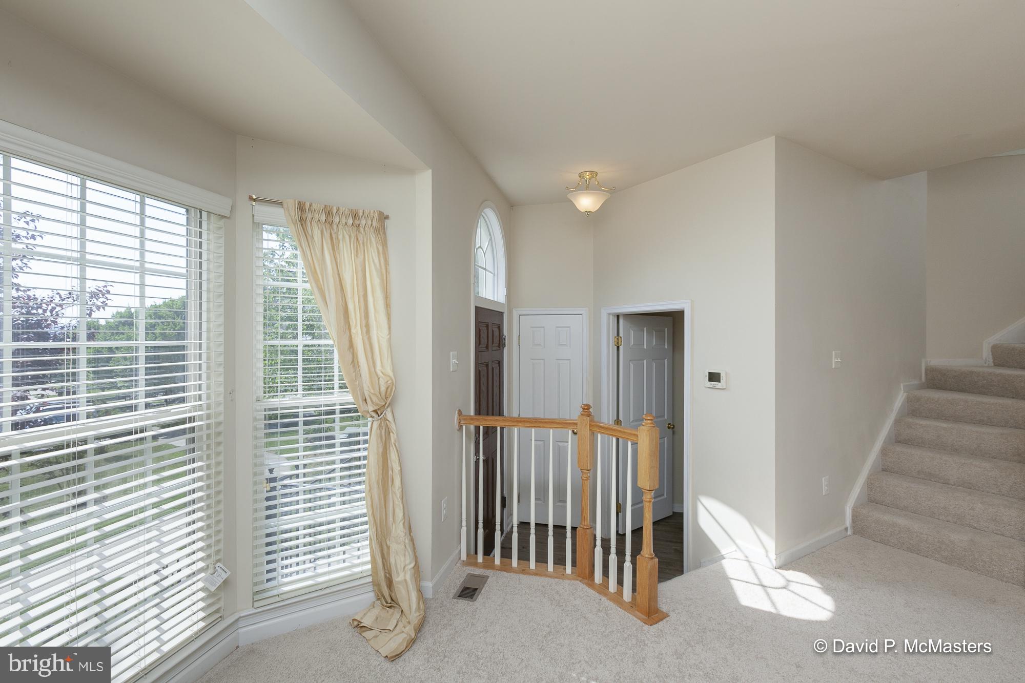 43 Riparian Lane Ranson, WV 25438 - Photo 5 of 63