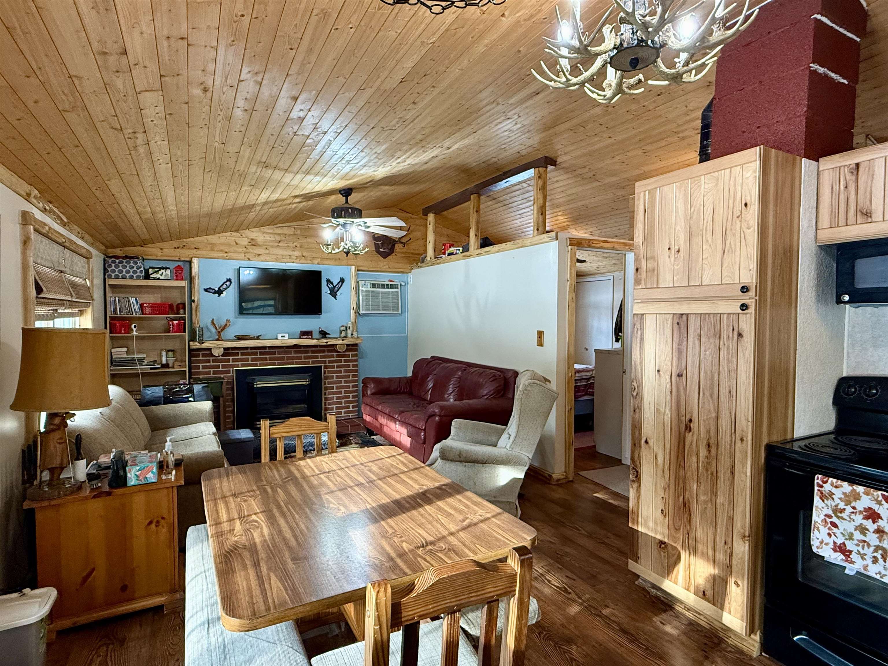 5320 Old State Road National City, MI 48748 - Photo 9 of 21 1941296-e605a0cd-b1a3-4350-88f6-41bbd7bade1b.JPG